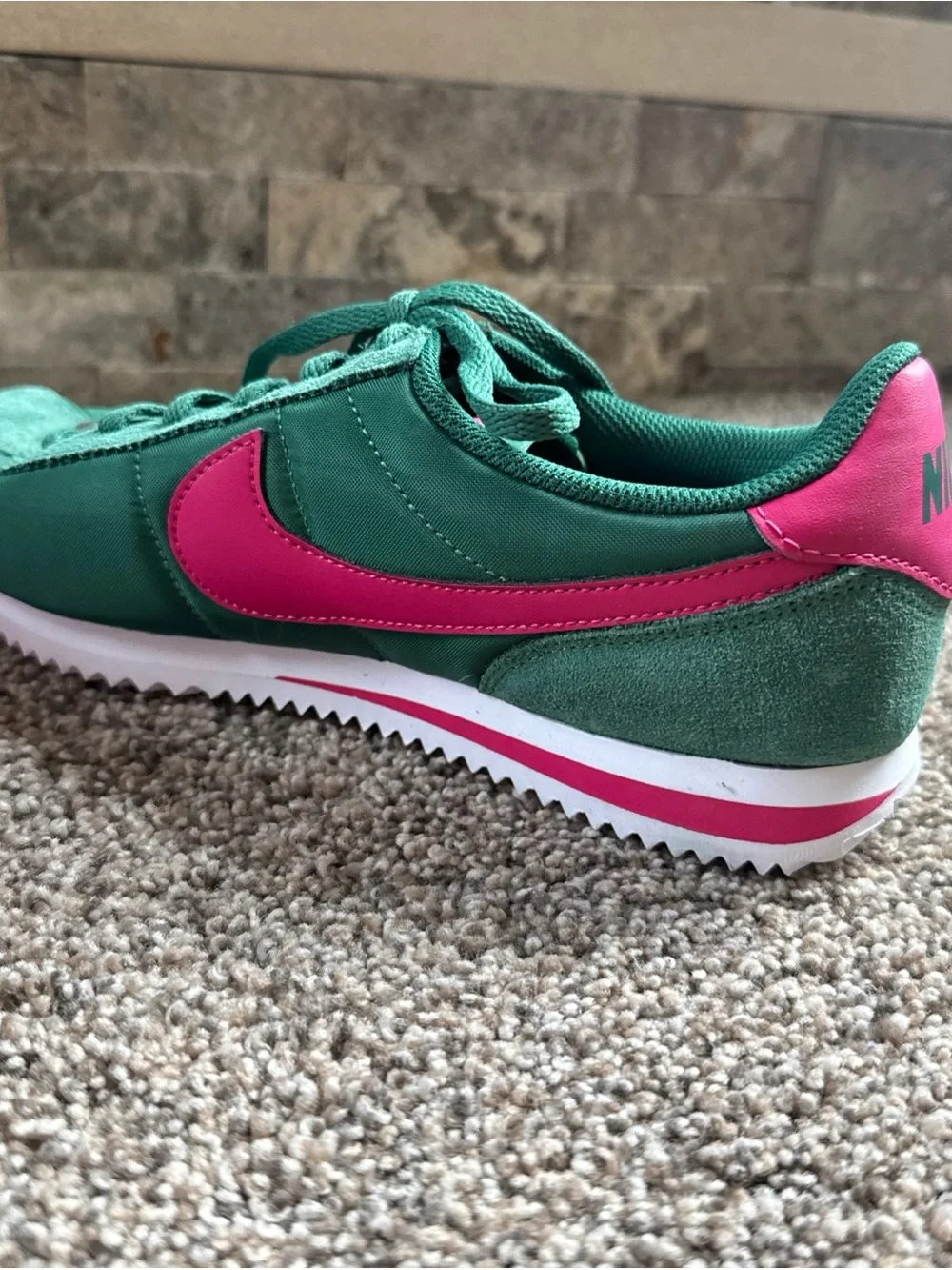 Nike girls youtg